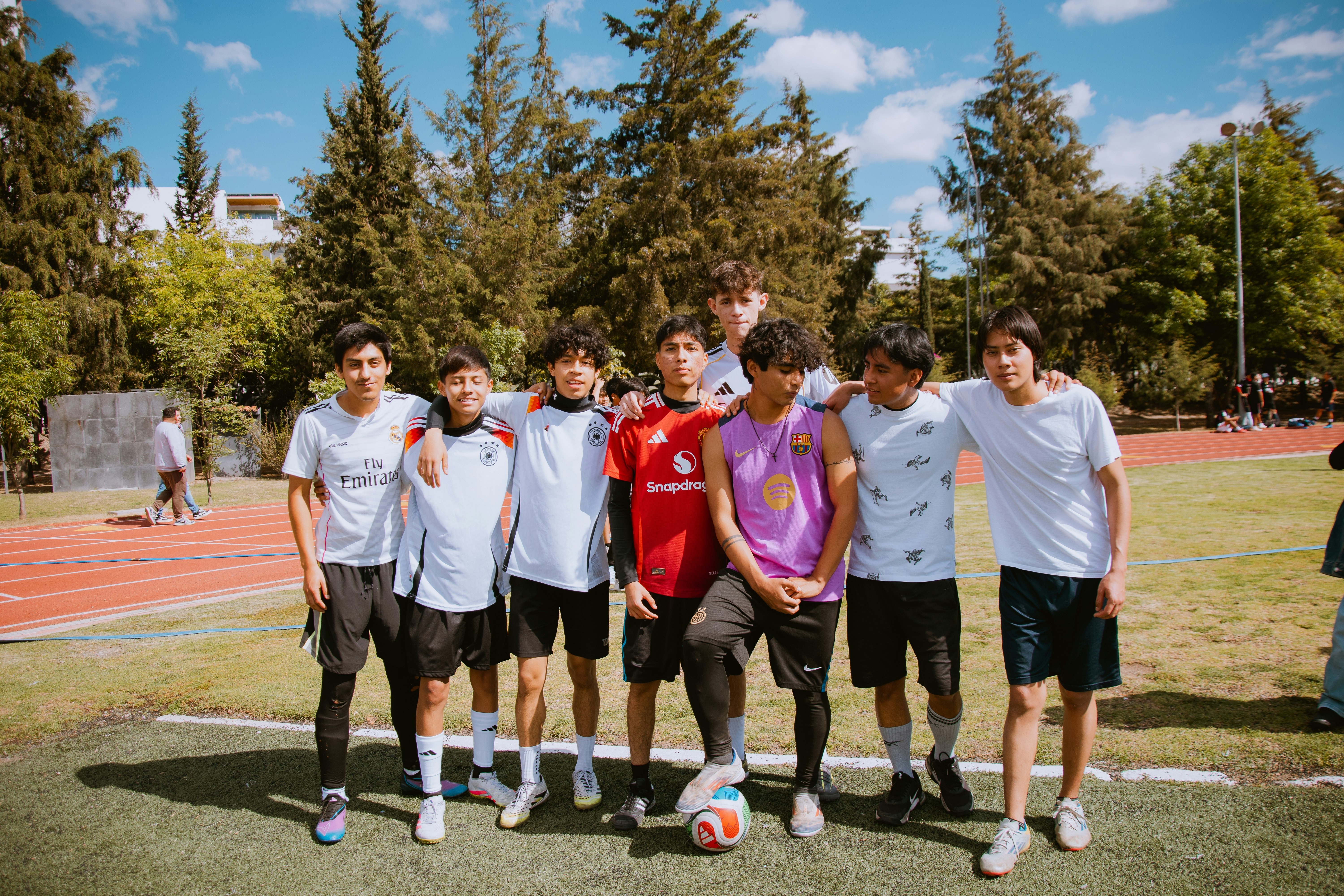 公牛队最新动态：芝加哥会选择续约尼古拉·武切维奇还是将其交易出队？